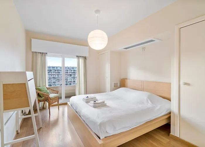 Apartment Zonnig Familie App Op Zeedijk Met Zeezicht Voor 6p